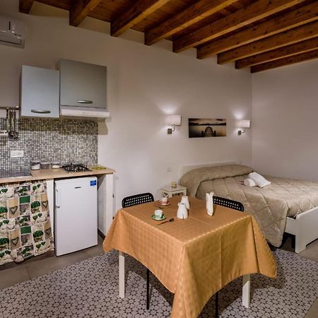 Il Cortile Leilighet Castellammare del Golfo Eksteriør bilde