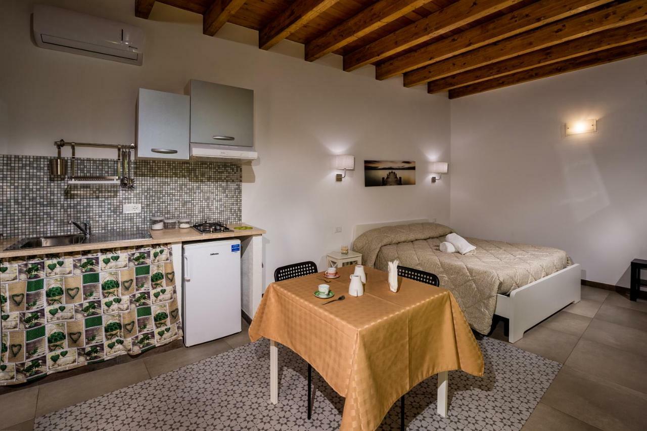 Il Cortile Leilighet Castellammare del Golfo Eksteriør bilde